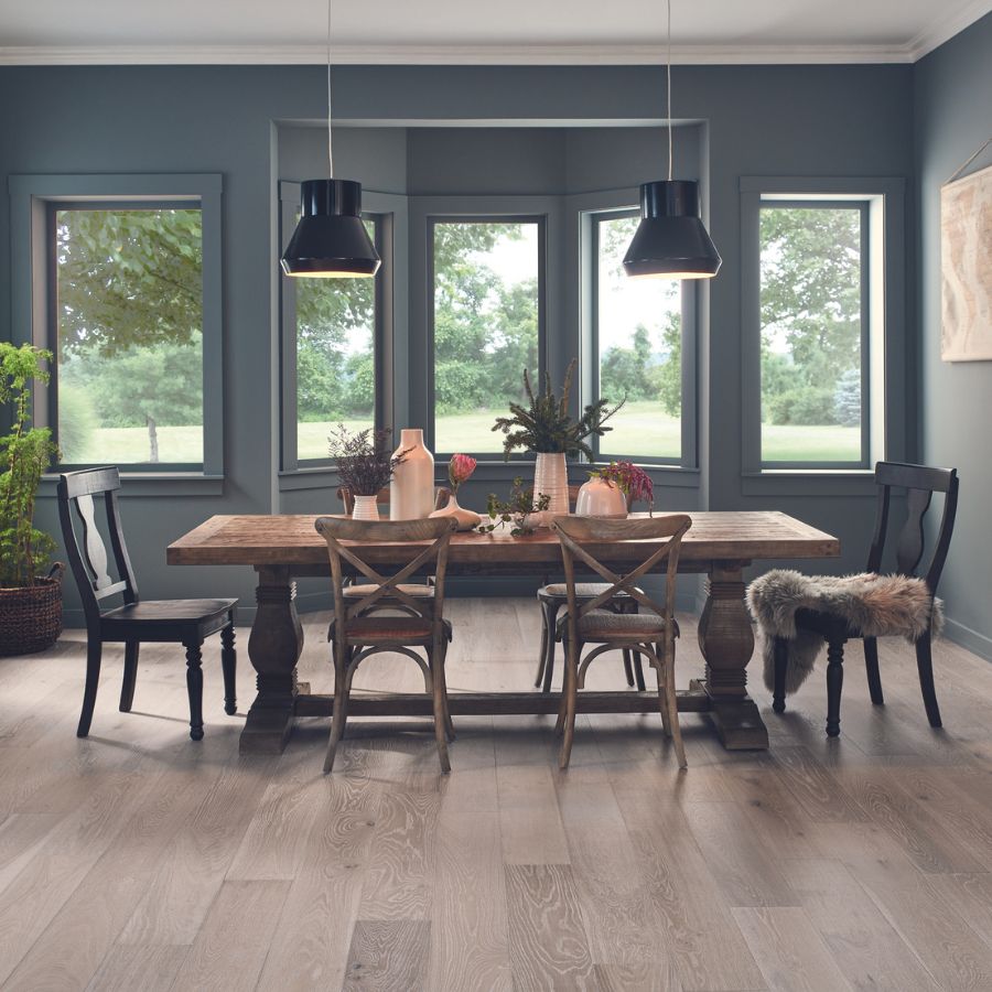 hardwood flooring in a Bluffdale, UT, dining room